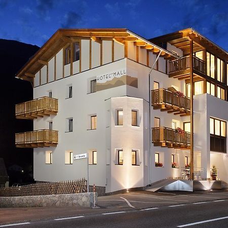 Hotel Mall サン・ヴァレンティーノ・アッラ・ムータ エクステリア 写真